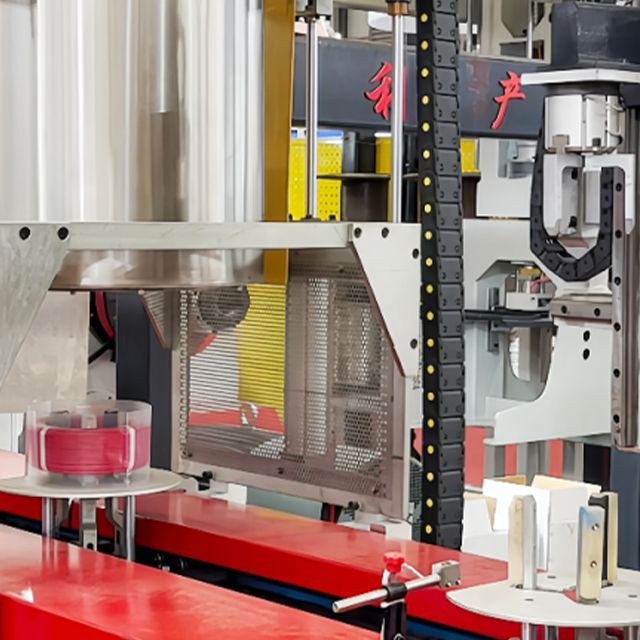 Automatische Wickel-/Lack-/Schrumpf-/Roboter-Stapellinie CLS-5000, Hochgeschwindigkeitsverpackung, Legierungsstahlrahmen, IoT-fähig