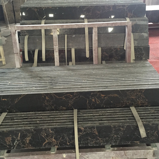 Weißer Streifen in Schwarz/ Athen schwarz mehr Farben für Baudekoration Marmorplatten erhältlich 